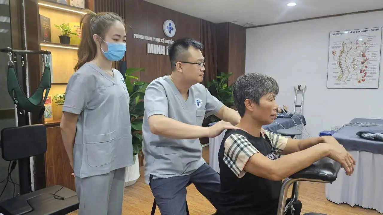 Xoa bóp – Bấm huyệt